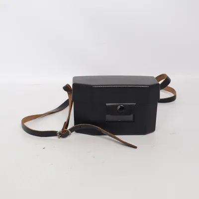 Analog compact camera (Instamatic 233-X) from Kodak