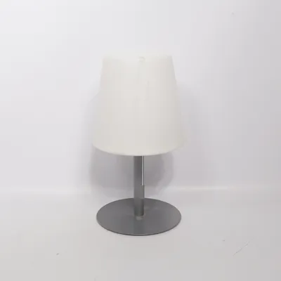 Tafellamp (NP-OTL-21) van Light Zone