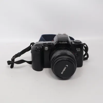 Analog kompaktkamera (EOS 500 -EF 35-80mm 1:4-5.6  52mm) från Canon
