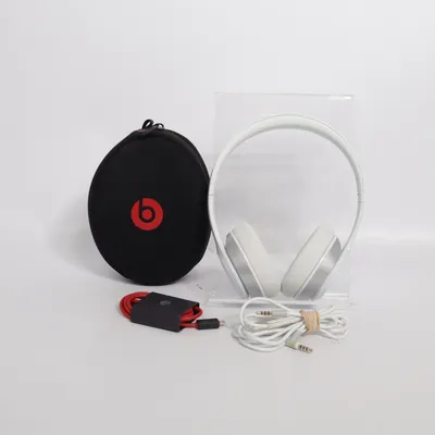 Hörlurar (beats ep) från Beats