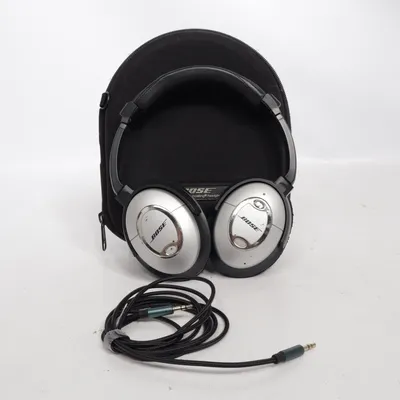Headphones (Quietcomfort 15) from Bose