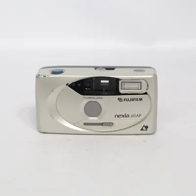 Analog kompaktkamera (Nexia 60Af) från Fujifilm