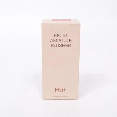 Rouge (Moist Ampoule Blusher) från Hur