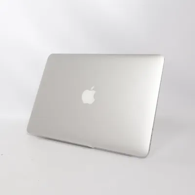 Laptop från Apple