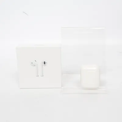 AirPods (White) from Apple