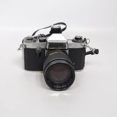 Analog systemkamera (FX) från Praktica