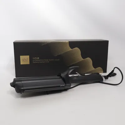 Vågtång (Triple Barrel Waver - C3TXX1) från GHD