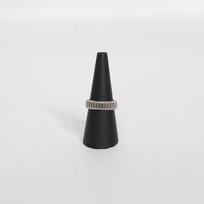 Ring (Silverfärgad) från Edblad Okänd metall