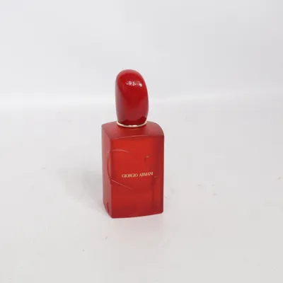 Eau de Parfum (Sì Passione Red Bloom) from Giorgio Armani