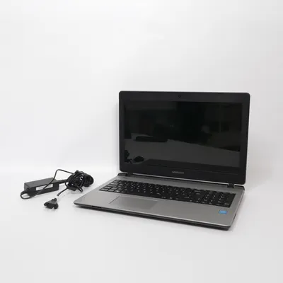 Laptop (E6436) van Medion