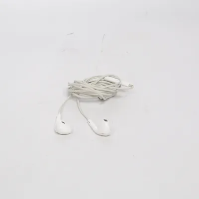 Headphones (EarPods) from Apple