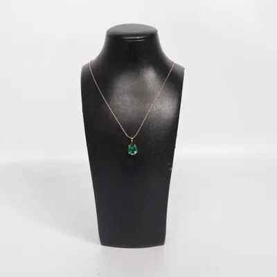 Halsband (Guldfärgad, Grön) från Caroline Svedbom Okänd metall