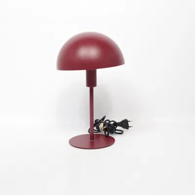 Bordslampa (Röd) från Åhléns Home