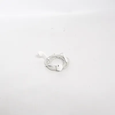 Headphones (EarPods) from Apple