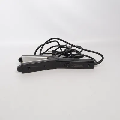 Hair straightener from Gama