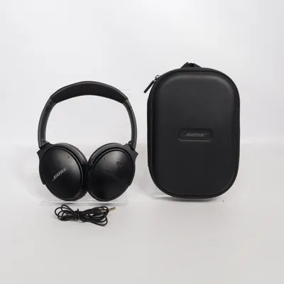 Hörlurar (Quietcomfort 35) från Bose