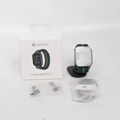Smart watch (Green, Yellow) from Motorola