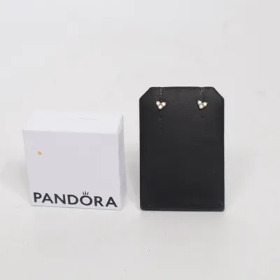Örhängen (Guldfärgad) från Pandora Okänd metall