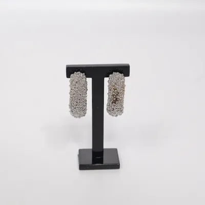 Örhängen (Silverfärgad) Okänd metall