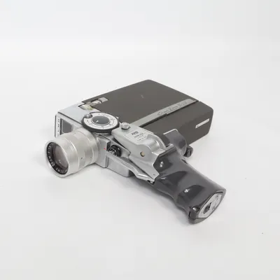 Videokamera (Zoom 8-CZ) från Elmo