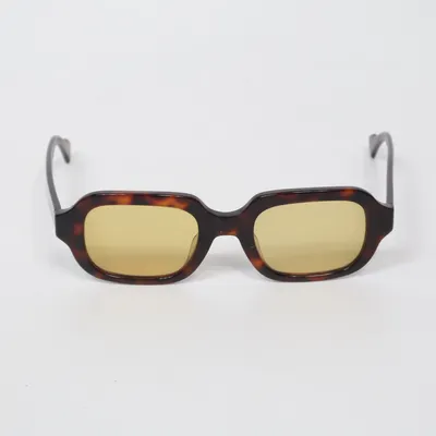 Solglasögon (Brun) från Axel Arigato