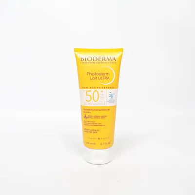 Solskyddsfaktor (Photoderm Lait ULTRA) från Bioderma