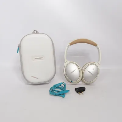 Hörlurar (Quietcomfort 25) från Bose