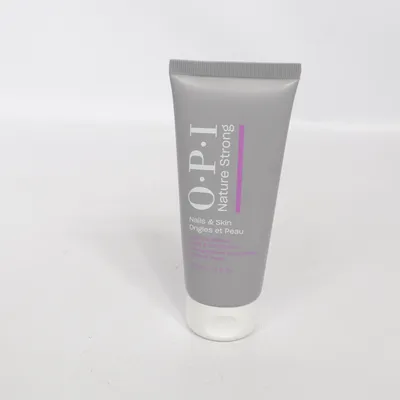 Crème pour les mains (Moisture Mission) de O.P.I