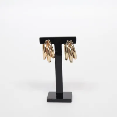 Örhängen (Guldfärgad) Okänd metall