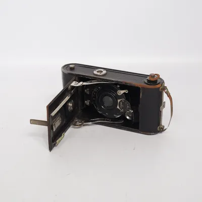 Analog compact camera from Vario