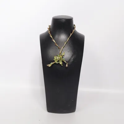 Halsband (Guldfärgad, Grön) Okänd metall