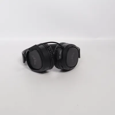 Headphones (Black) from Asus