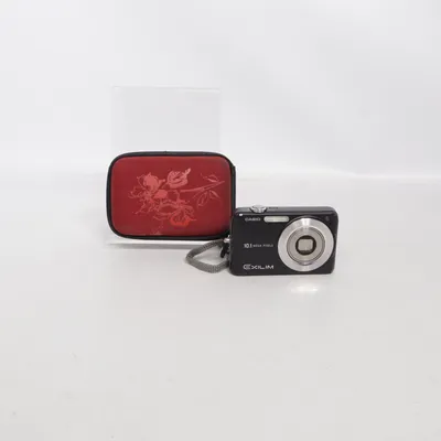Digital compact camera (Exilim - f=7.9-23.7mm 1:2.5-5.1) from Casio Exilim