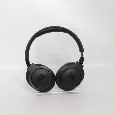 Hörlurar (TUNE 710BT) från JBL