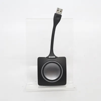 Adapter fra Barco