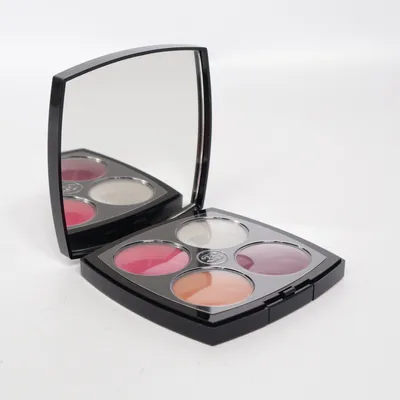 Eyeshadow palette (Enchanted Night) from Chanel