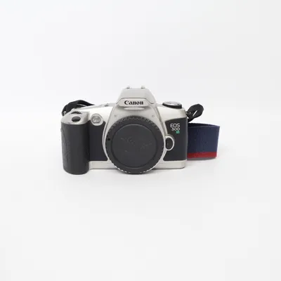 Analog systemkamera (EOS 300) från Canon