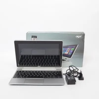 Laptop (Grå, Flerfärgad) från Acer