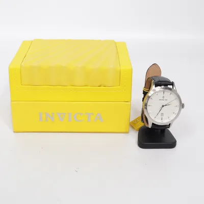 Armbandsur (Silverfärgad, Svart, Blå) från Invicta