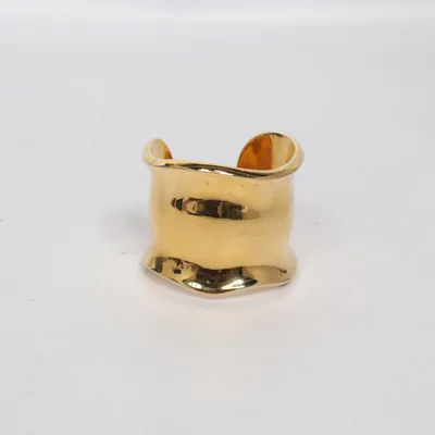 Armreif (Gold) Unbekanntes Metall
