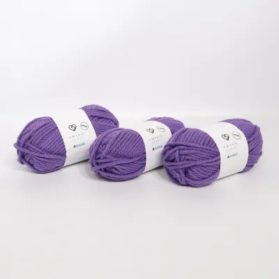 Yarn (Amigo Giga) from Hobbii