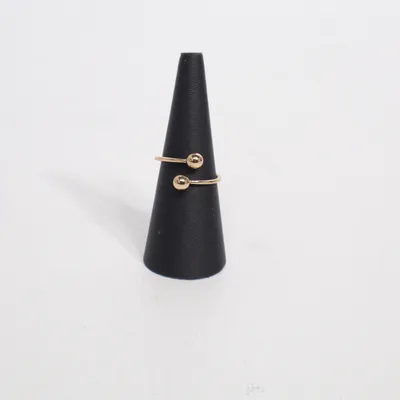 Ring (Guldfärgad) Okänd metall