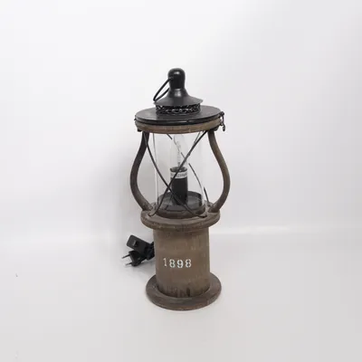 Bordslampa (B 2051T) från Cottex