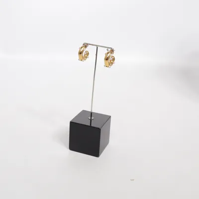 Oorbellen (Goud) Onbekend materiaal