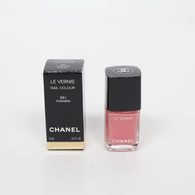 Nagellack (Le Vernis 361 Pionnère) från Chanel