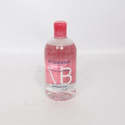 Makeup remover (Sensibio H2O) from Bioderna x Victoria Beckham
