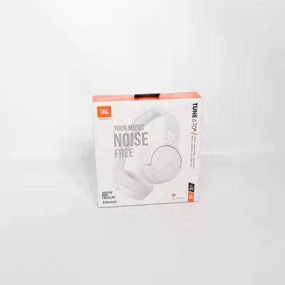 Hörlurar (Tune 670Nc) från JBL