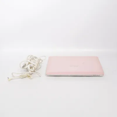 Laptop (Rosa) från Asus
