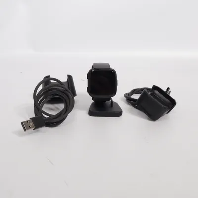 Smart watch (Black) from FitBit