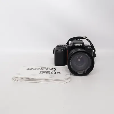 Analog systemkamera (F50 - 28-200mm 1:3.8-5.6 UC 72) från Nikon